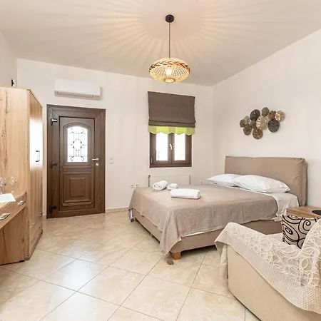 Apartment Sweet Harmony *